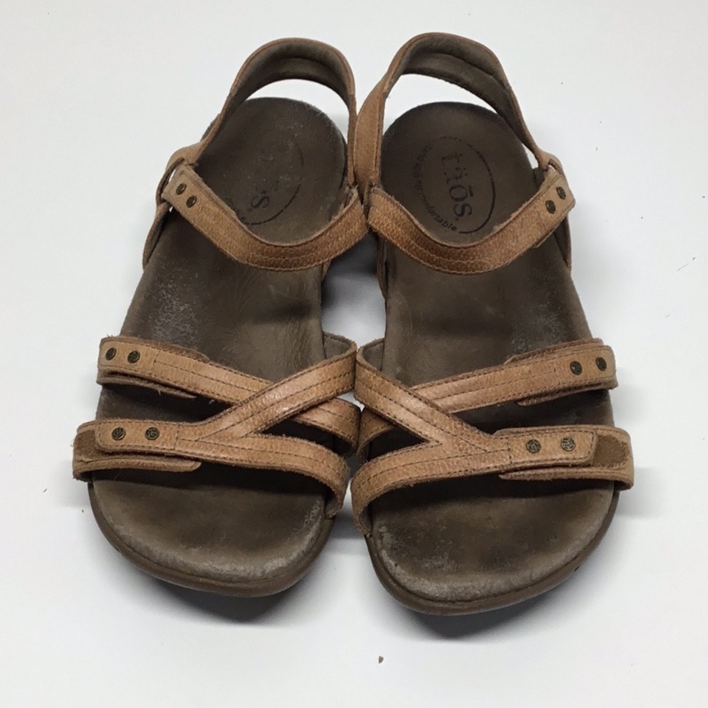 Taos Happy Honey size 7 Sandles